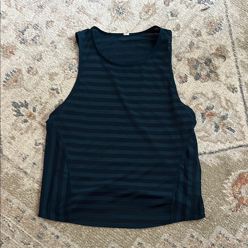 Lululemon Striped Sleeveless Top - Dark Blue - Work out tank top